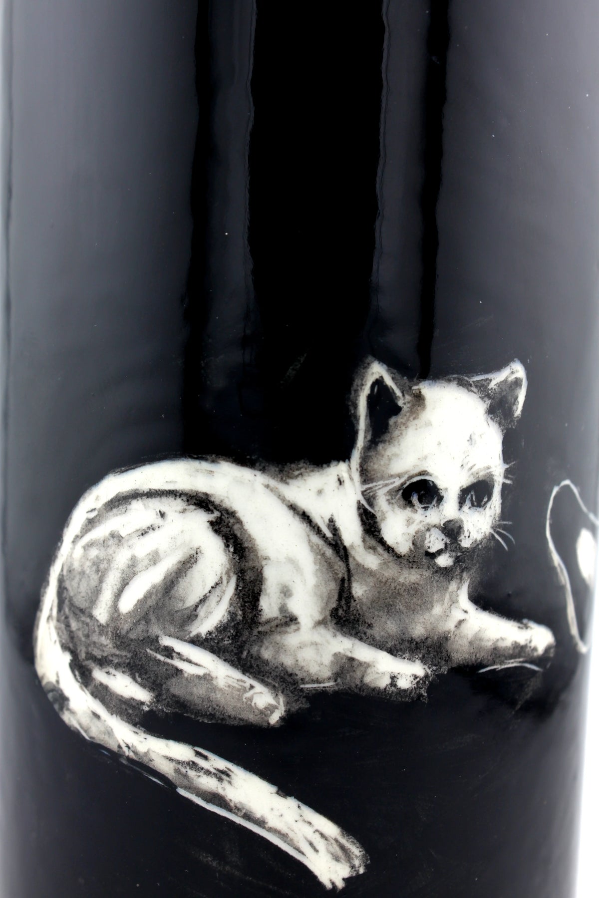 Boîte haute - " petite fille aux chats "