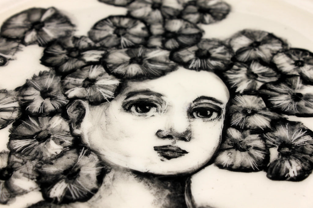 grande assiette "portrait fleuri"