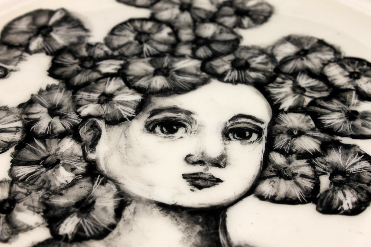 grande assiette "portrait fleuri"