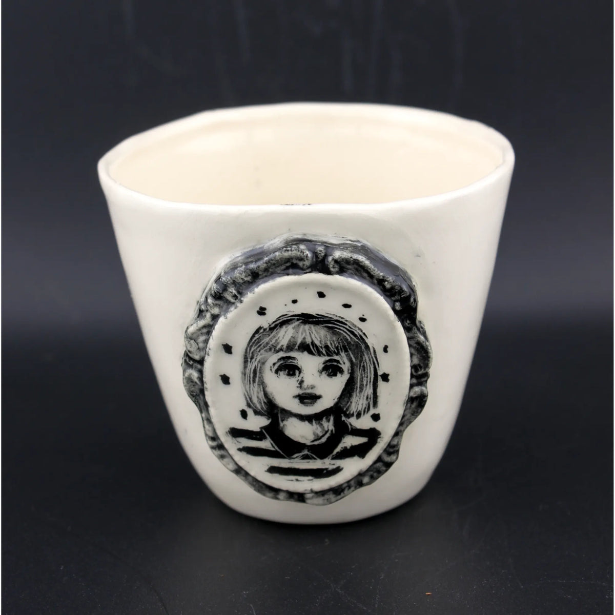 mini tasse portrait médaillon