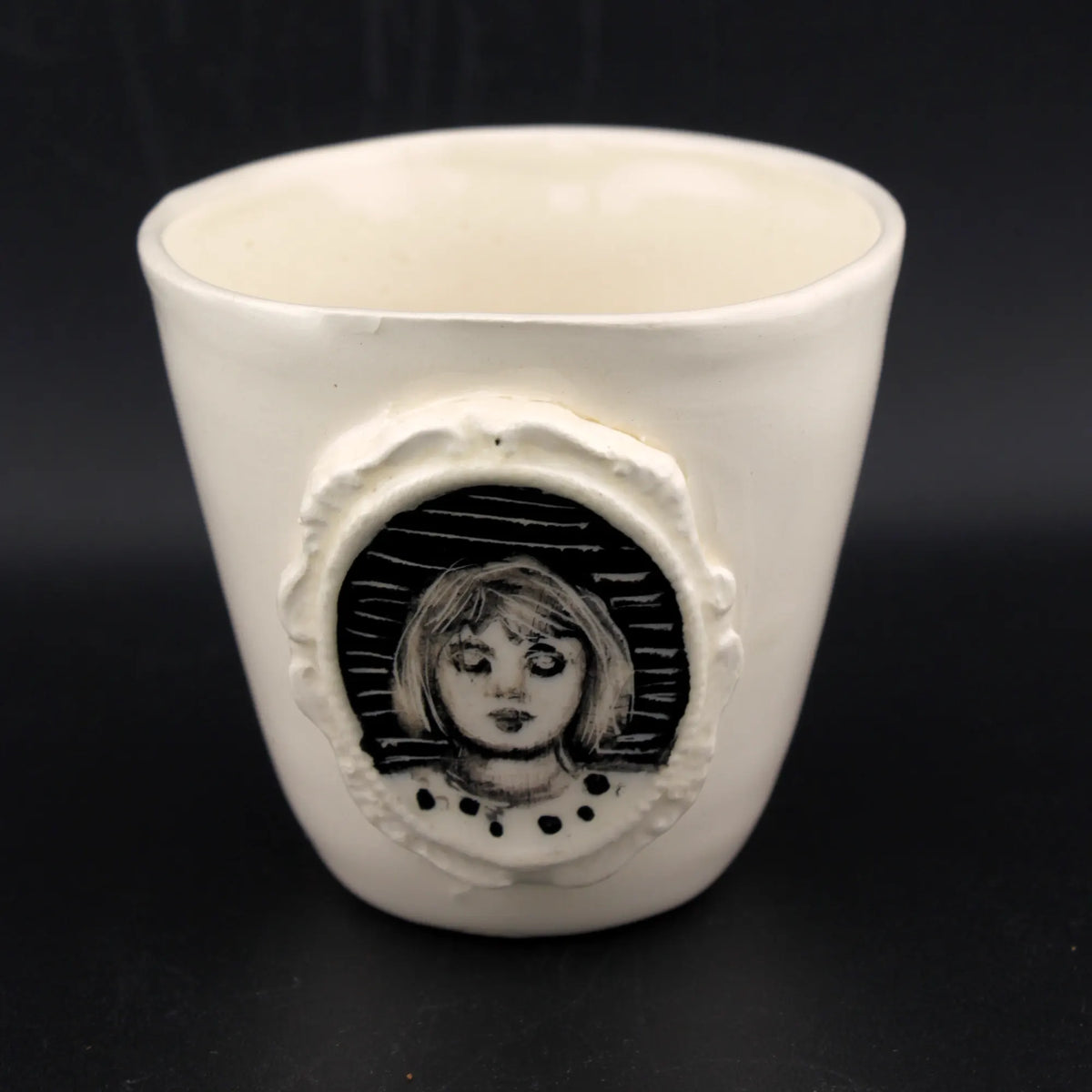 mini tasse portrait médaillon