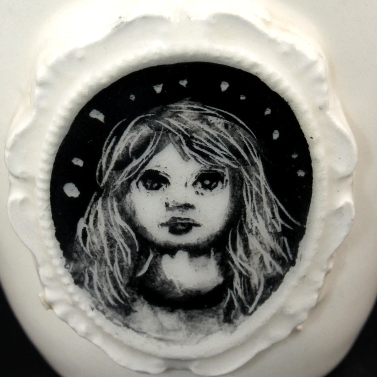 mini tasse portrait médaillon