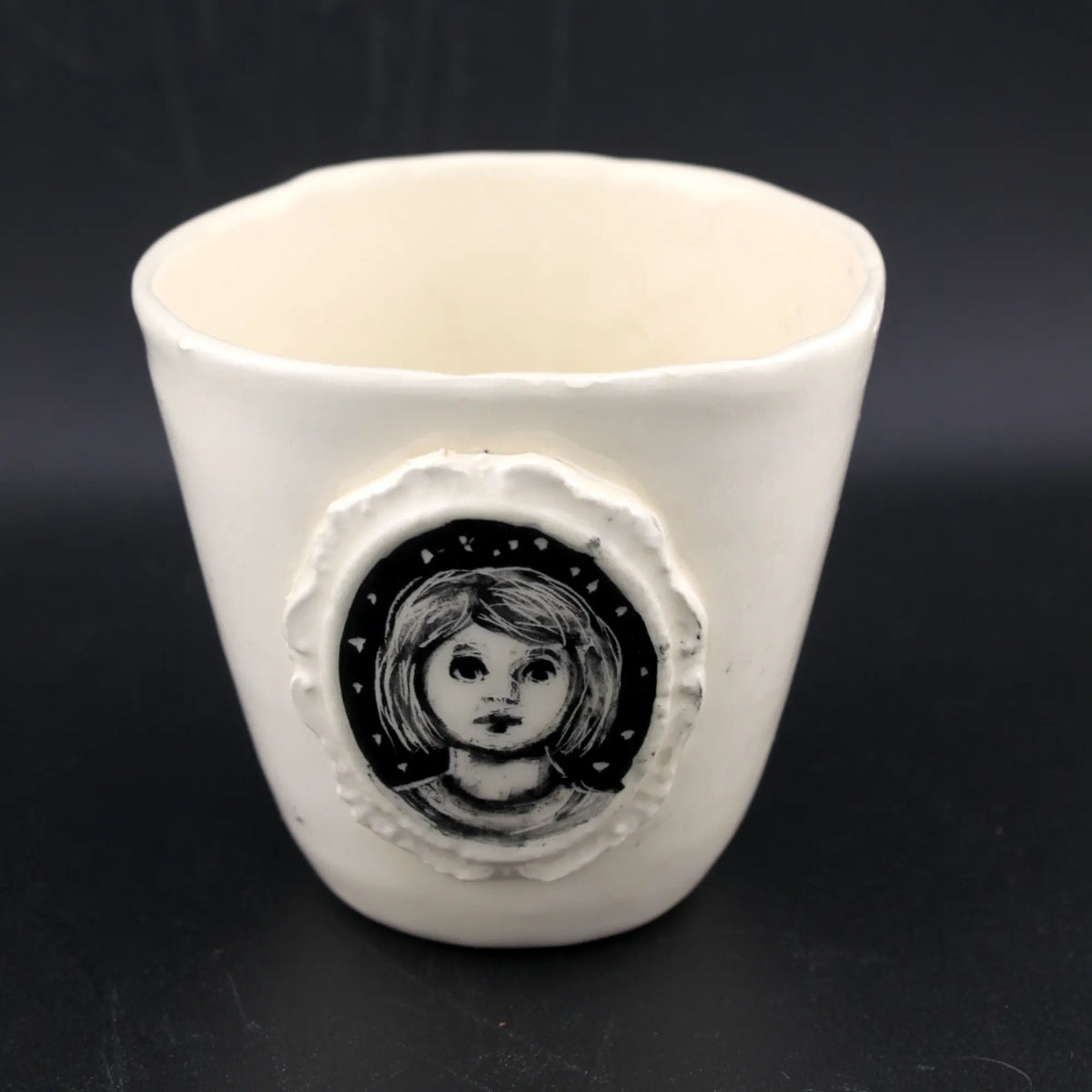 mini tasse portrait médaillon